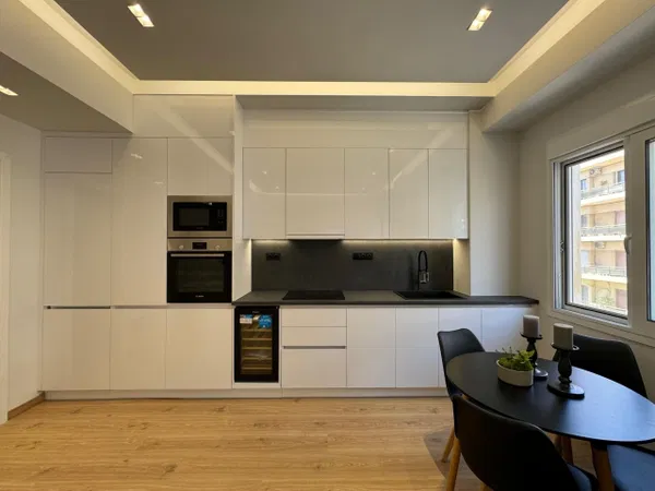 93 m² Apartment with Three Bedrooms for Sale in Piraeus, Piraeus Suburbs — photo 4