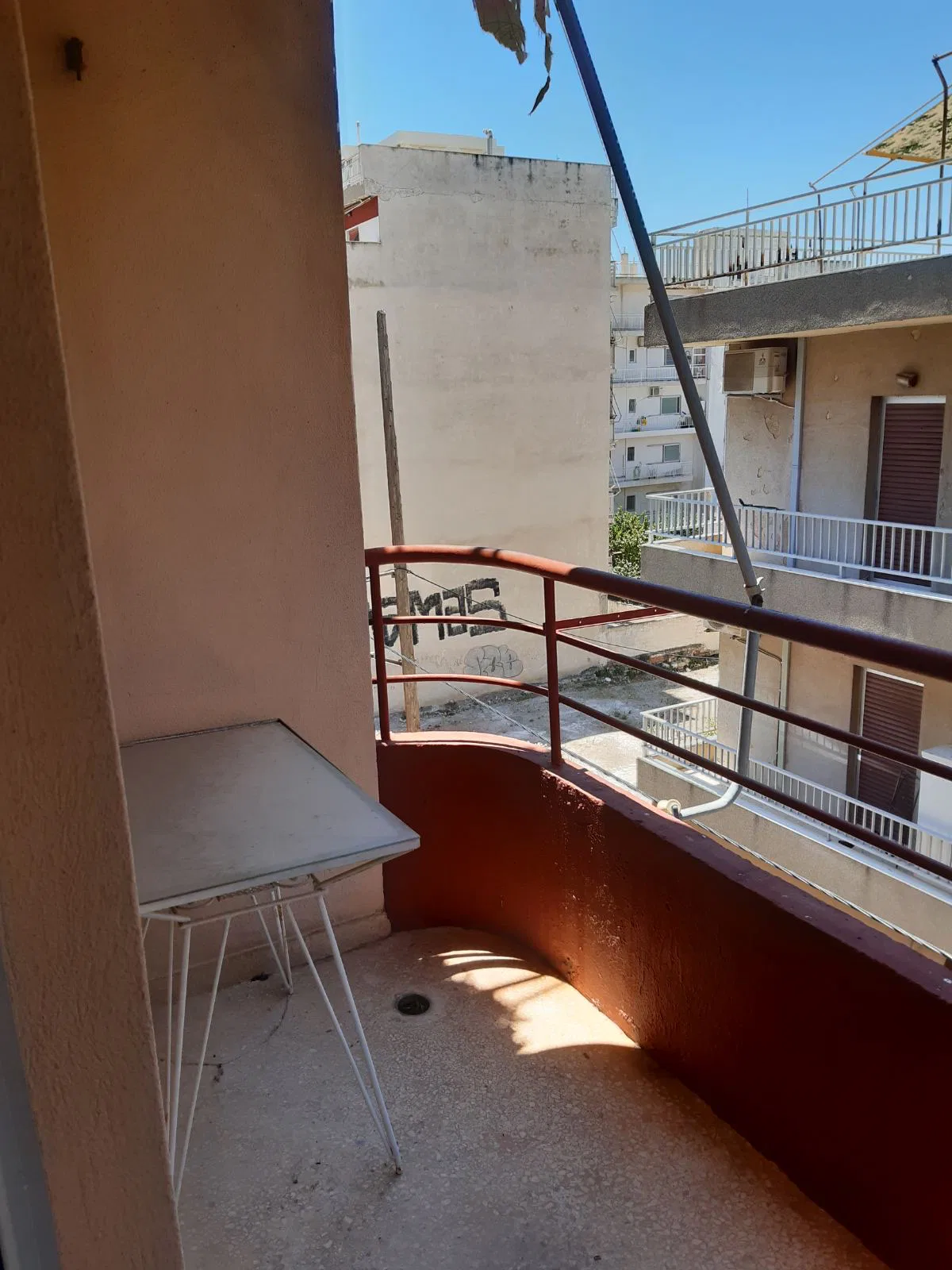 32 m² One-Bedroom Apartment for Sale in Loutraki, Korinthos