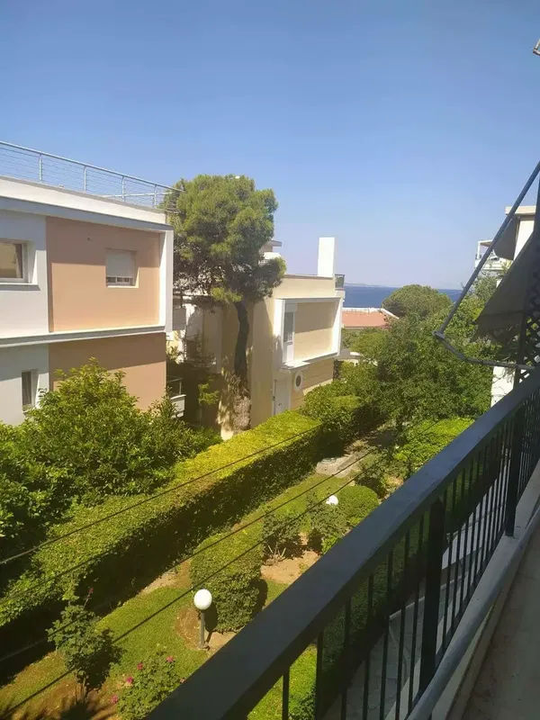 80 m² Three-Bedroom Villa for Sale in Saronida, Attica — photo 2