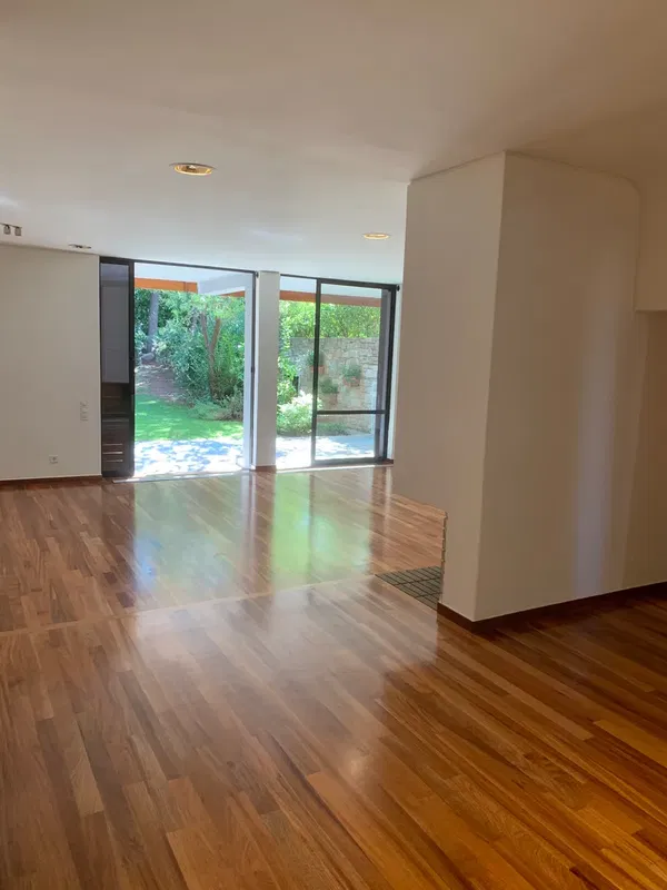 280 m² Renovated Five-Bedroom Villa for Sale in Kifisia, Athens Northern suburbs — photo 4