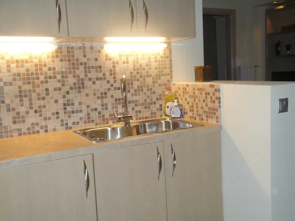 71 m² Renovated Three-Bedroom Apartment for Sale in Pangrati, Athens Center — photo 3