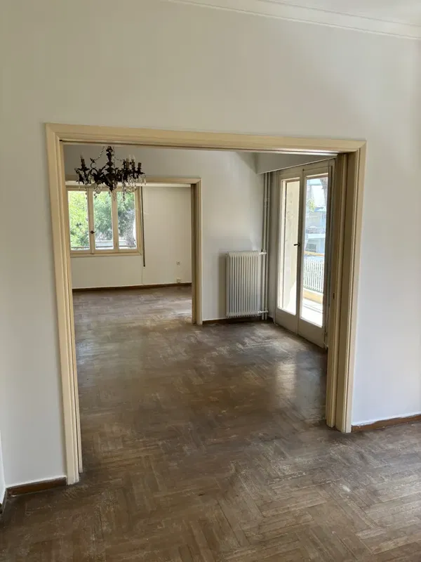 132 m² Four-Bedroom Apartment for Sale in Palaio Faliro, Athens Southern suburbs — photo 2