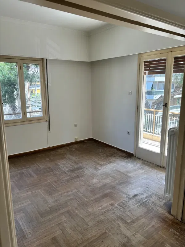 132 m² Four-Bedroom Apartment for Sale in Palaio Faliro, Athens Southern suburbs — photo 3