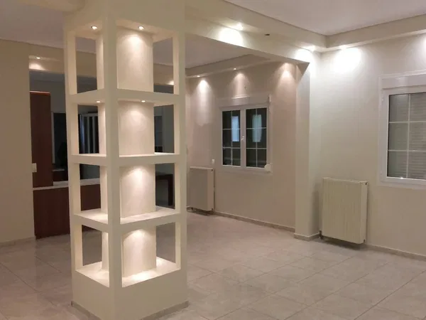 109 m² Two-Bedroom Renovated Apartment for Sale in Peristeri, Athens Western Suburbs — photo 3