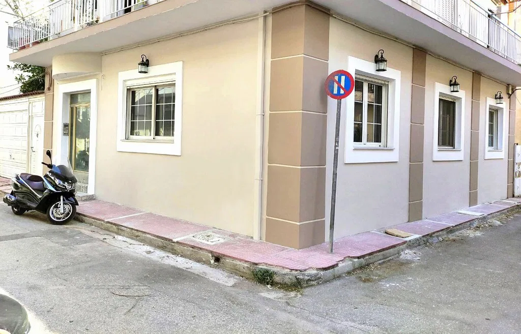 109 m² Two-Bedroom Renovated Apartment for Sale in Peristeri, Athens Western Suburbs