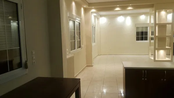 109 m² Two-Bedroom Renovated Apartment for Sale in Peristeri, Athens Western Suburbs — photo 4