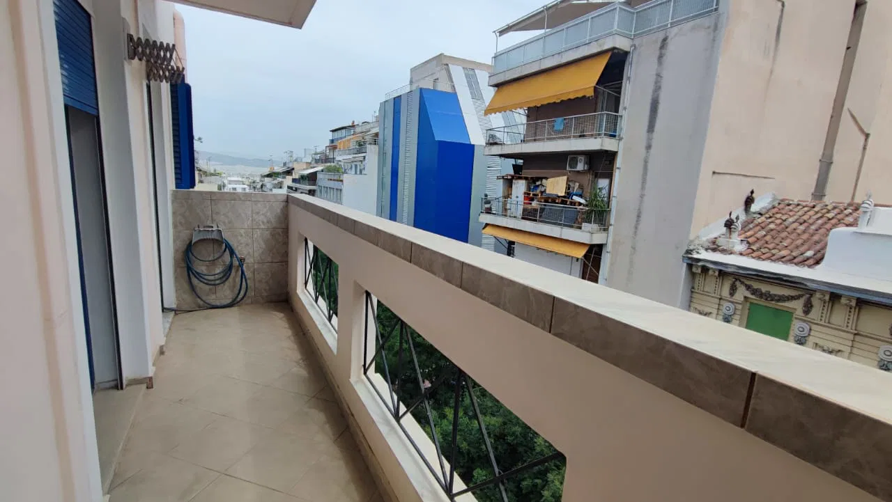 110 m² Two-Bedroom Apartment for Sale in Kolonaki - Lycabettus, Athens Center