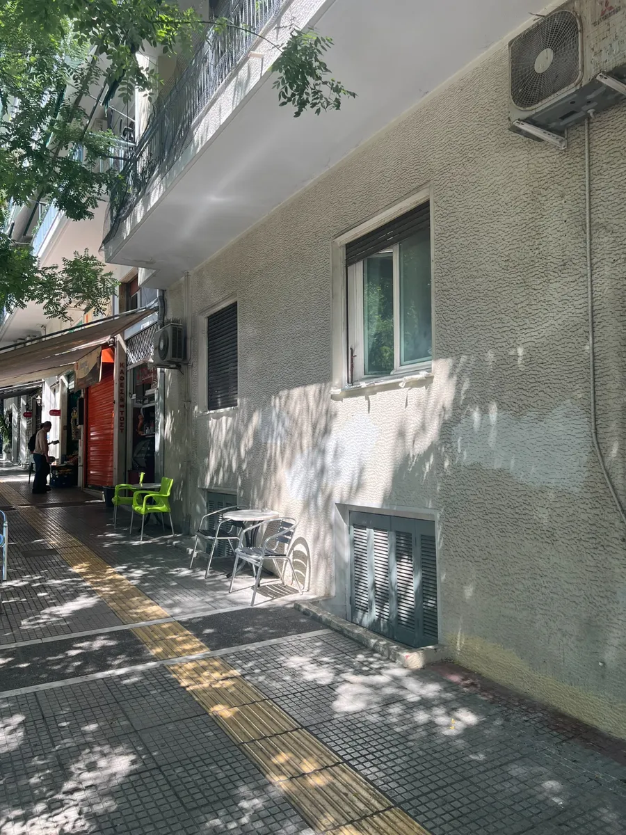 72 m² Two-Bedroom Apartment for Sale in Ampelokipoi, Athens Center