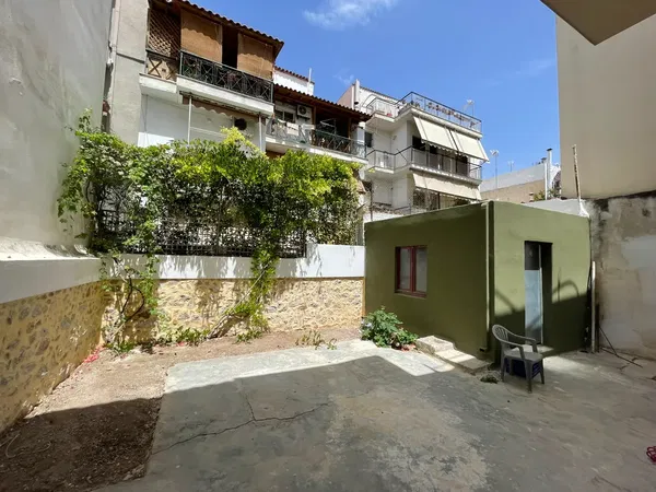 72 m² Two-Bedroom Apartment for Sale in Vyronas, Athens Eastern Suburbs — photo 3