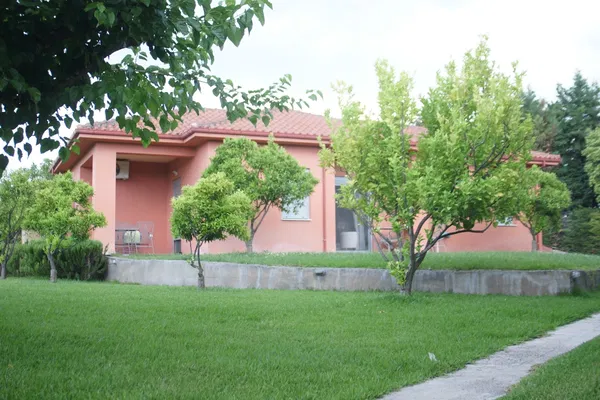 Four-Bedroom Villa for Sale in Kamena Vourla, Fthiotida — photo 3