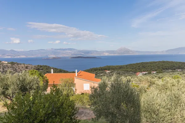 Sea View Eight-Bedroom Villa for Sale in Loutraki - Perachora, Loutraki — photo 3