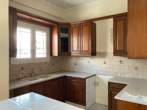 81 m² Two-Bedroom Renovated Apartment for Sale in Center Athens, Athens Center — photo 5