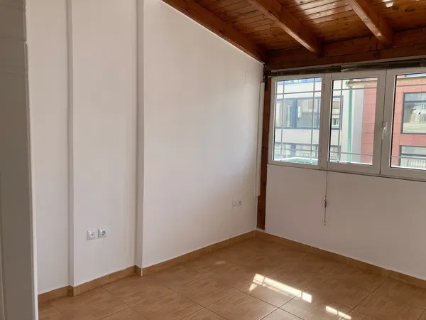 81 m² Two-Bedroom Renovated Apartment for Sale in Center Athens, Athens Center — photo 4
