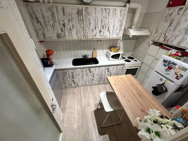 82 m² Renovated Two-Bedroom Apartment for Sale in Center Athens, Athens Center — photo 2