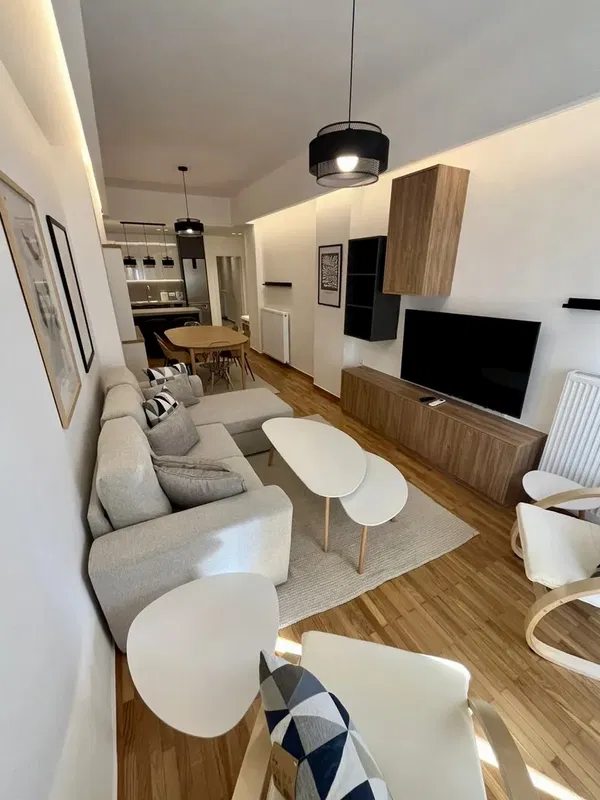 80 m² Two-Bedroom Renovated Apartment for Sale in Nea Smyrni, Athens Southern suburbs — photo 3