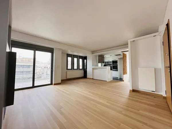 105 m² Two-Bedroom Renovated Apartment for Sale in Chalandri, Athens Northern suburbs — photo 3