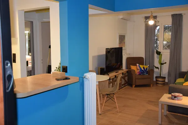 Renovated 50 m² Apartment with One Bedrooms for Sale in Zografou, Athens Center — photo 3