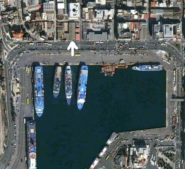 1,220 m² Land for Sale in Piraeus, Piraeus Suburbs