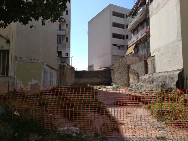 238 m² Plot for Sale in Agios Ioannis, Piraeus — photo 2