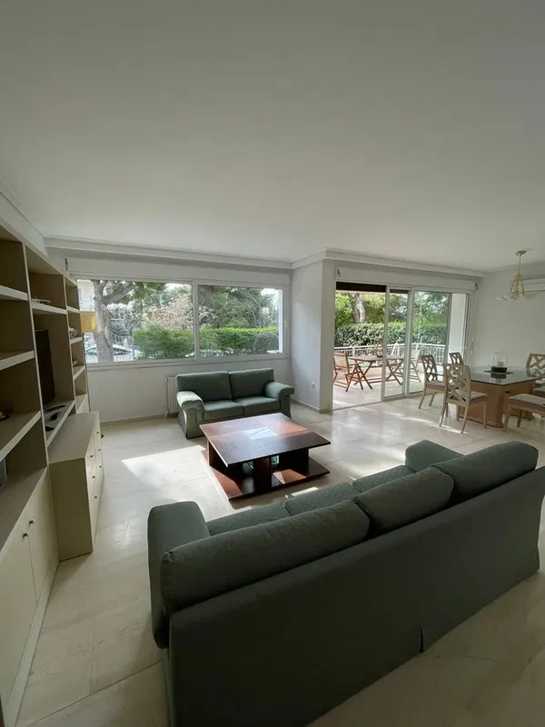 Renovated Three-Bedroom Apartment for Rent in Vouliagmeni, Athens Southern suburbs — photo 2