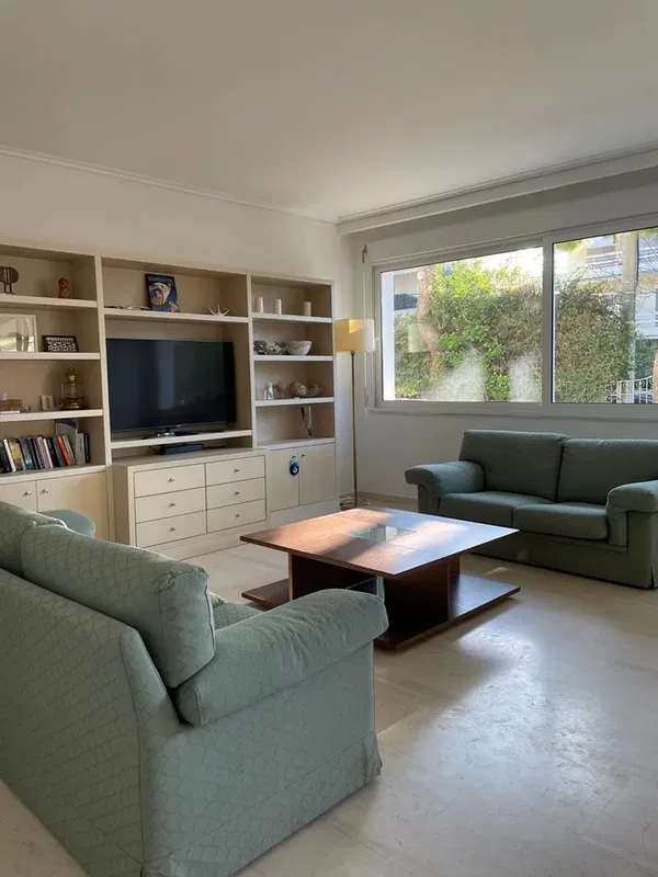 Renovated Three-Bedroom Apartment for Rent in Vouliagmeni, Athens Southern suburbs — photo 4