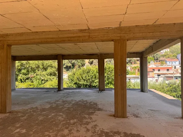 Building for Sale in Vrisses Kydonias, Platanias — photo 2