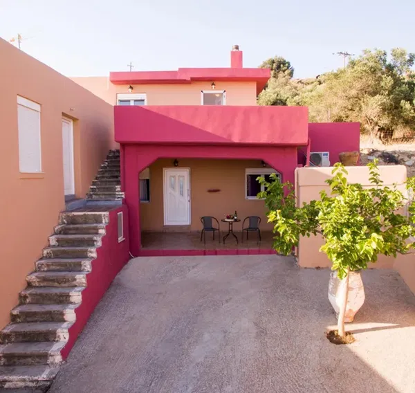 Three-Bedroom Sea-View Villa for Sale in Lampi, Rethymnon