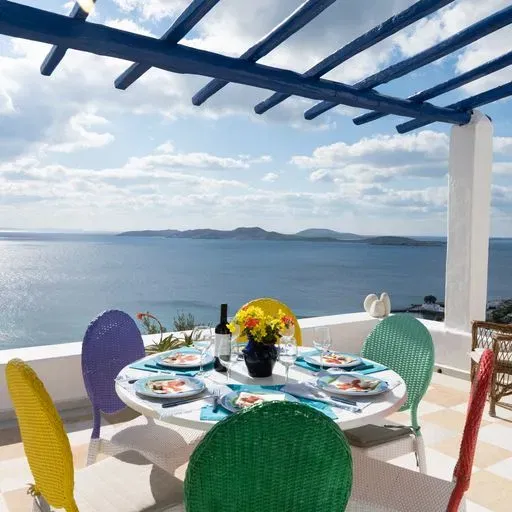 Three-Bedroom Renovated Villa for Sale in Mykonos, Cyclades — photo 5