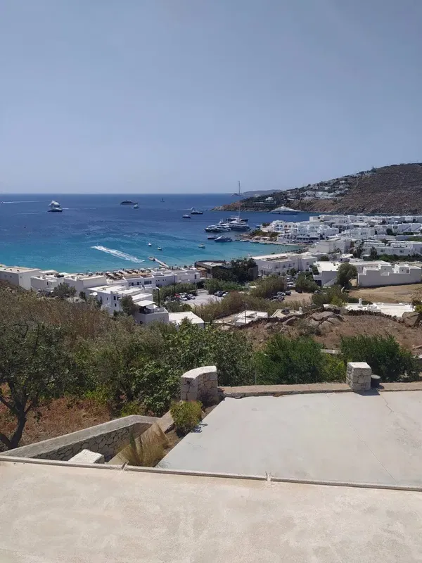 Sea-View 2,200 m² Plot of Land for Sale in Mykonos, Cyclades — photo 2