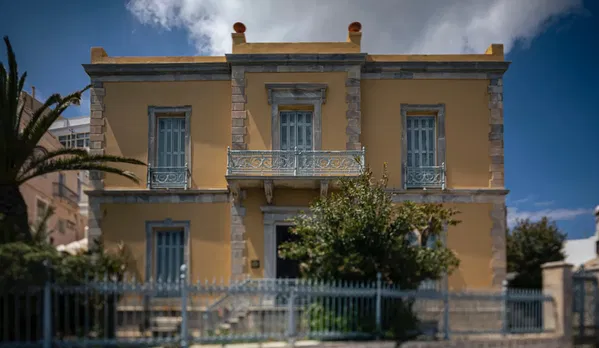 520 m² Building for Sale in Syros, Cyclades