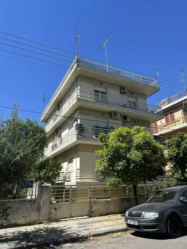 409 m² Building for Sale in Egaleo, Athens Western Suburbs — photo 2