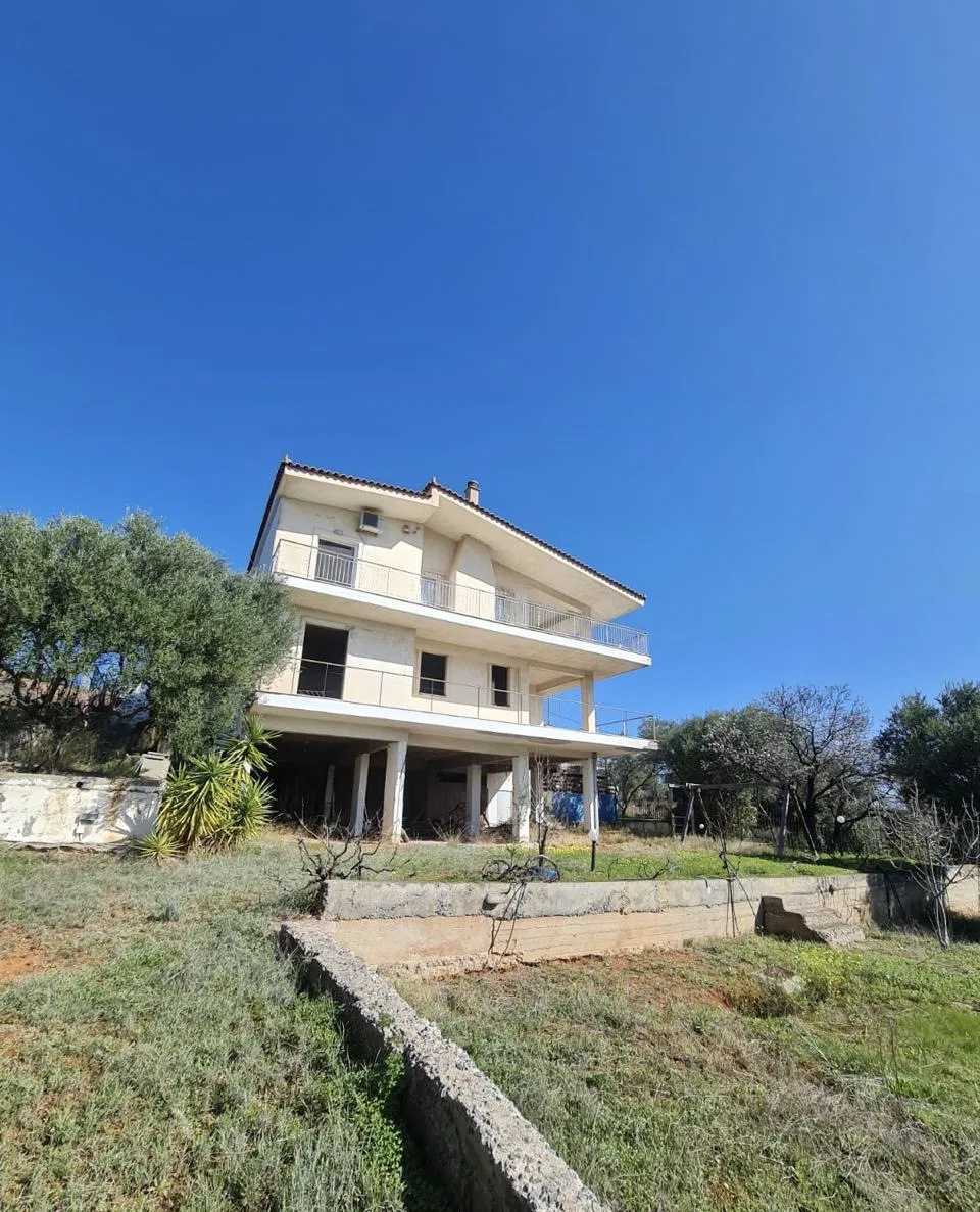 Building for Sale in Oropos, Chalkoutsi