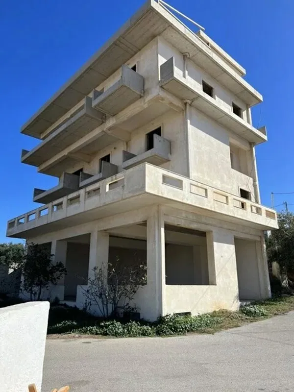 Building for Sale in Lavrio, Attica — photo 3