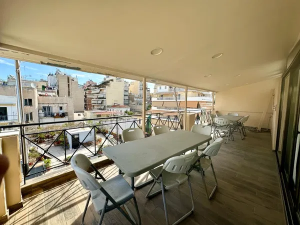 525 m² Building for Sale in Piraeus, Piraeus Suburbs — photo 2