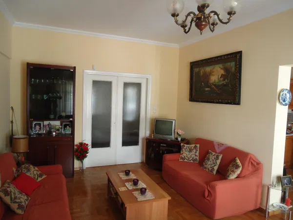 102 m² Two-Bedroom Renovated Apartment for Sale in Kypseli, Athens Center — photo 3