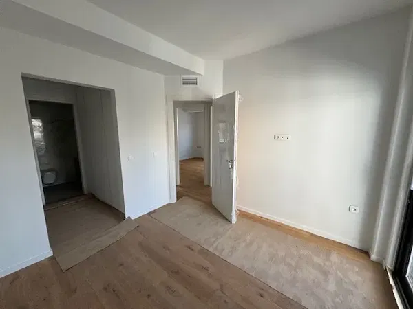 Modern 100 m² Apartment with Three Bedrooms for Sale in Glyfada, Athens Southern suburbs — photo 4