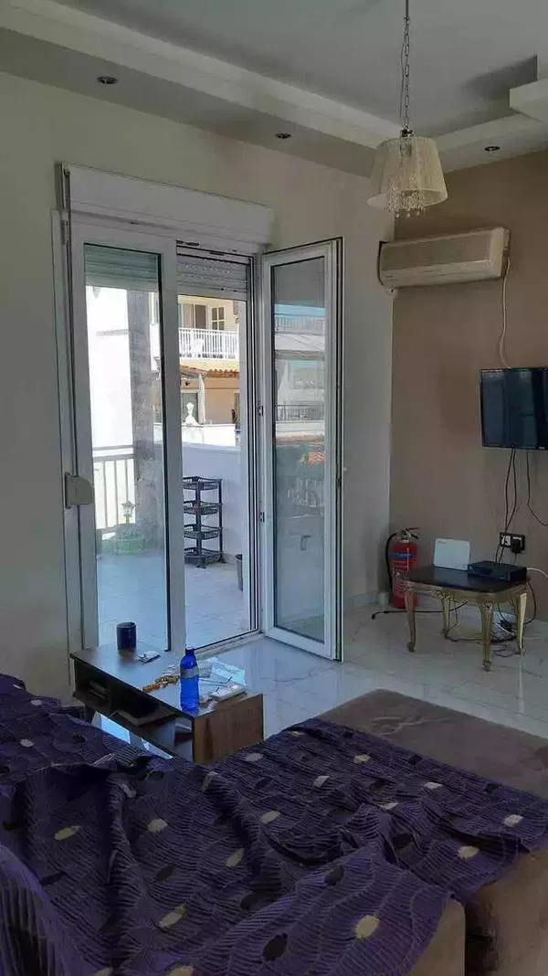Sea View 50 m² Apartment with One Bedrooms for Sale in Piraeus, Piraeus Suburbs — photo 3