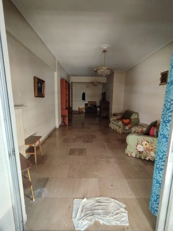 96 m² Apartment with Two Bedrooms for Sale in Piraeus, Piraeus Suburbs — photo 5
