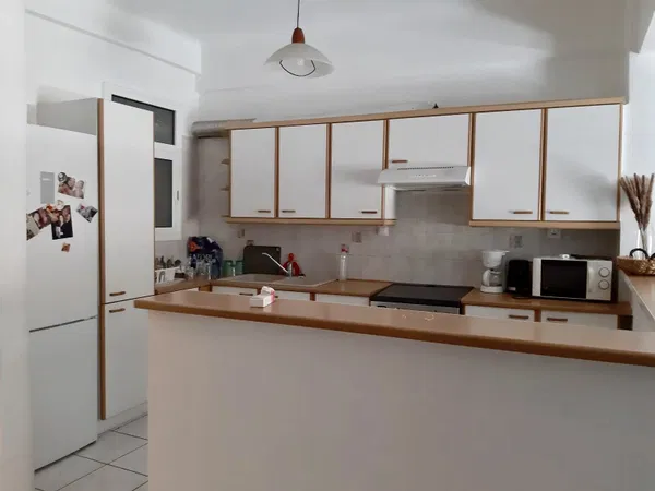 74 m² Two-Bedroom Apartment for Sale in Ampelokipoi, Athens Center — photo 2