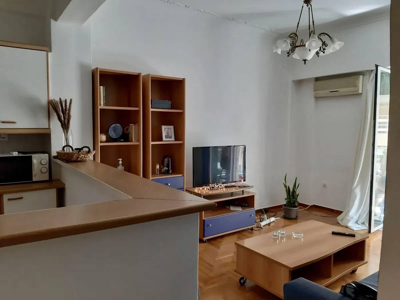 74 m² Two-Bedroom Apartment for Sale in Ampelokipoi, Athens Center
