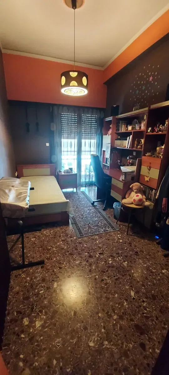 88 m² Three-Bedroom Apartment for Sale in Piraeus, Piraeus Suburbs — photo 2