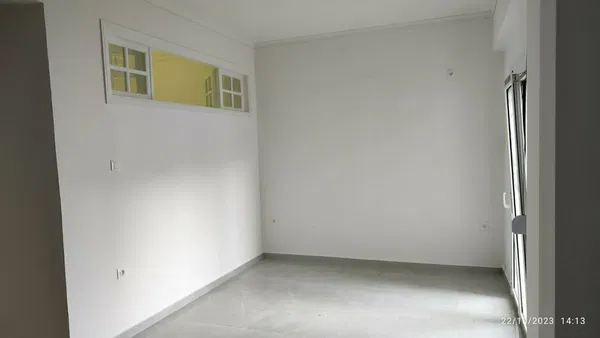 59 m² Renovated Two-Bedroom Apartment for Sale in Piraeus, Piraeus Suburbs — photo 4
