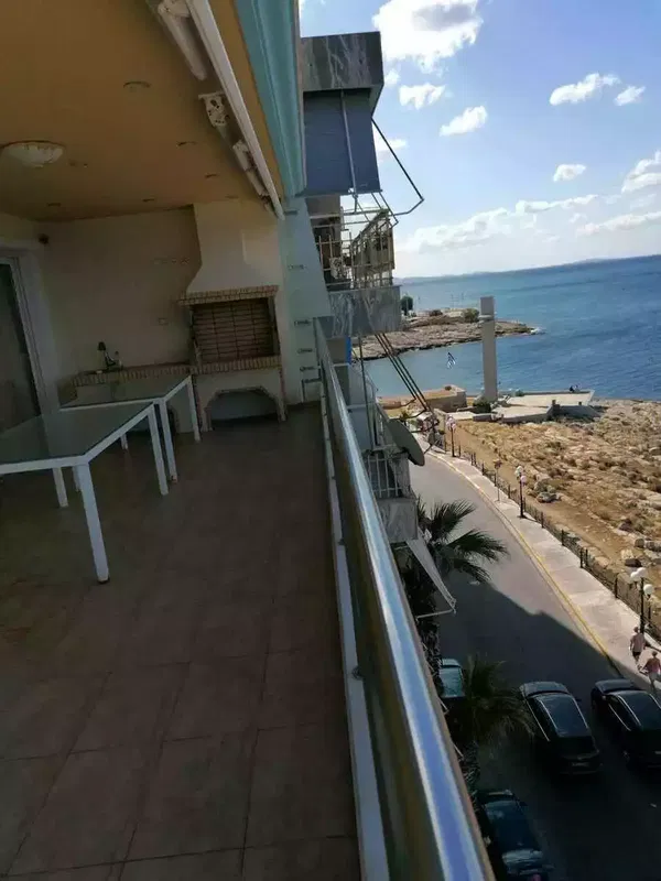 171 m² Sea-View Two-Bedroom Apartment for Sale in Piraeus, Piraeus Suburbs — photo 4