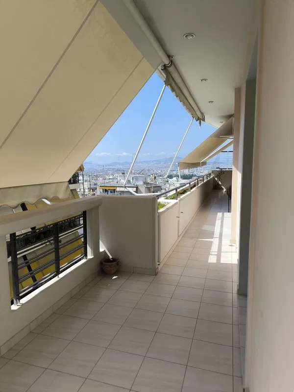 105 m² Three-Bedroom Apartment for Sale in Gyzi - Pedion Areos, Athens Center