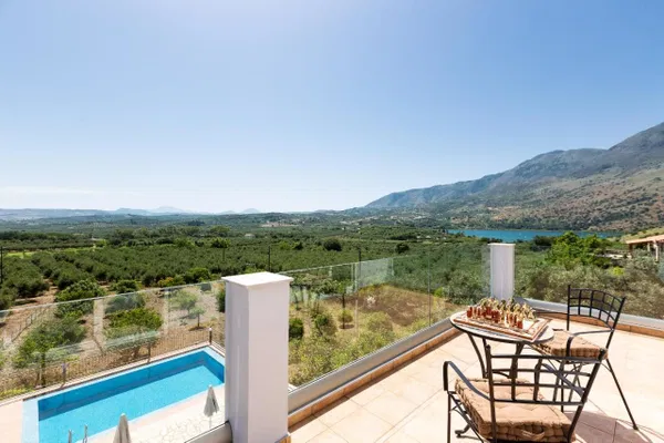 Five-Bedroom Sea View Villa for Sale in Kournas, Apokoronas