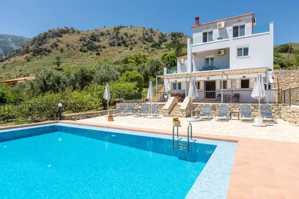 Five-Bedroom Sea View Villa for Sale in Kournas, Apokoronas — photo 2