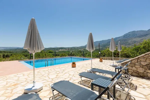Five-Bedroom Sea View Villa for Sale in Kournas, Apokoronas — photo 4