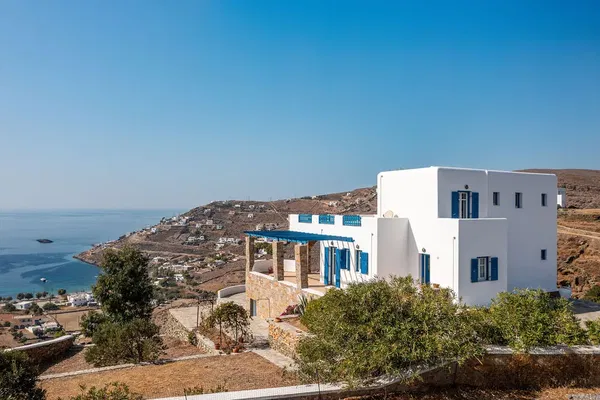 Five-Bedroom Sea-View Villa for Sale in Kythnos, Cyclades — photo 2