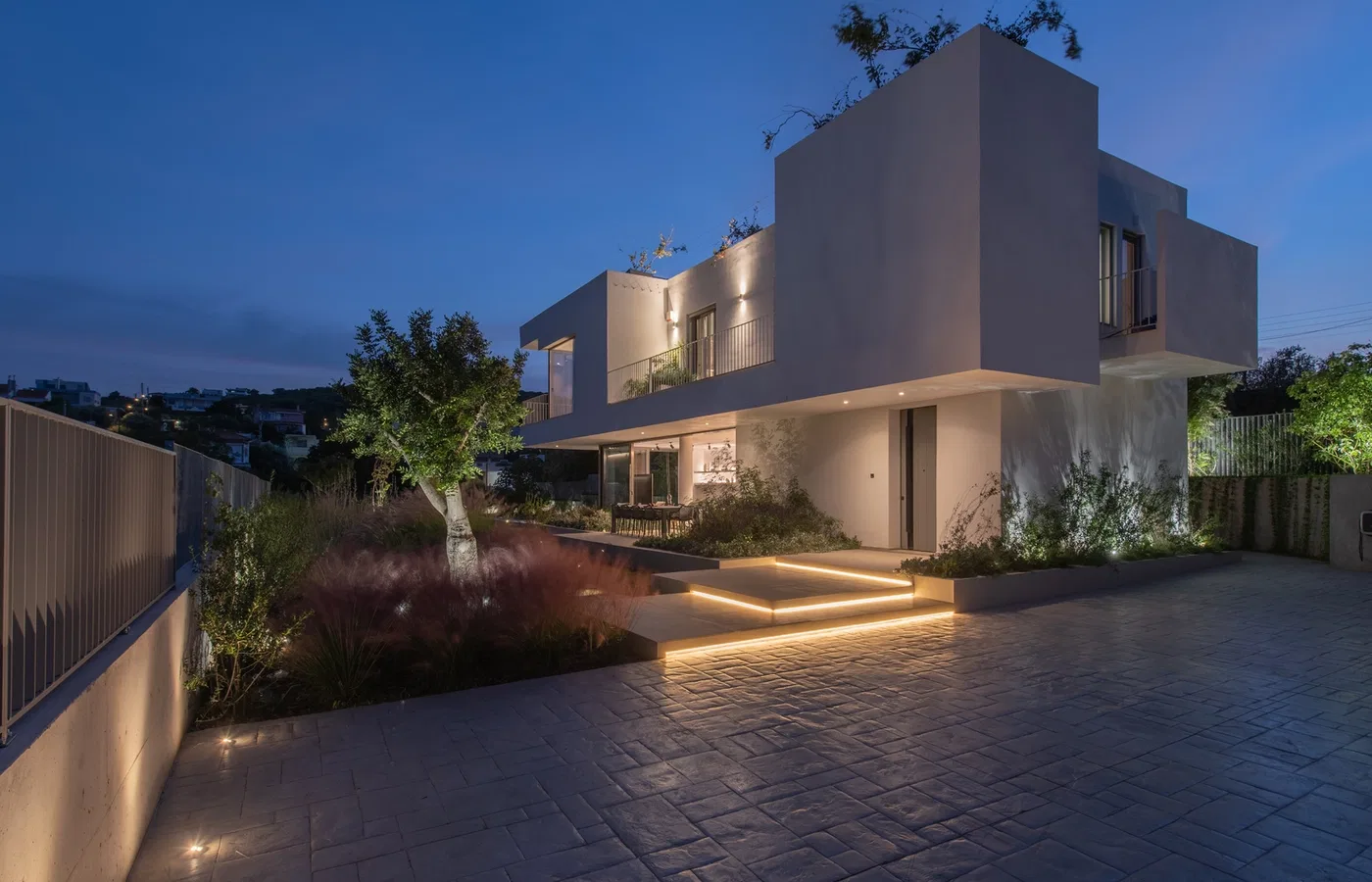 Four-Bedroom Modern Villa for Sale in Artemida, Athens Eastern Suburbs