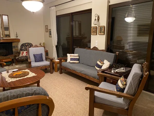235 m² Villa with Five Bedrooms for Sale in Anavyssos, Attica — photo 5